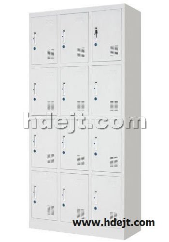 點(diǎn)擊查看商品:十二門更衣柜